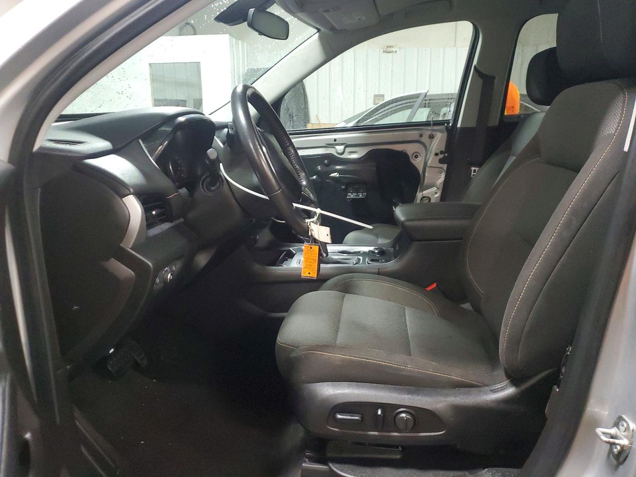 2019 CHEVROLET TRAVERSE LT photo 7