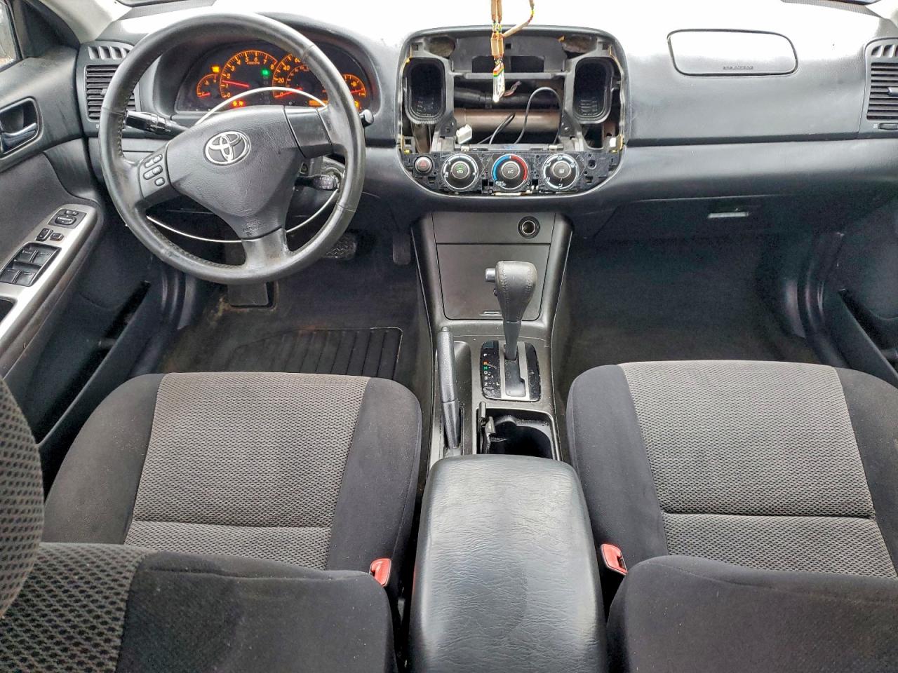2006 TOYOTA CAMRY LE photo 8