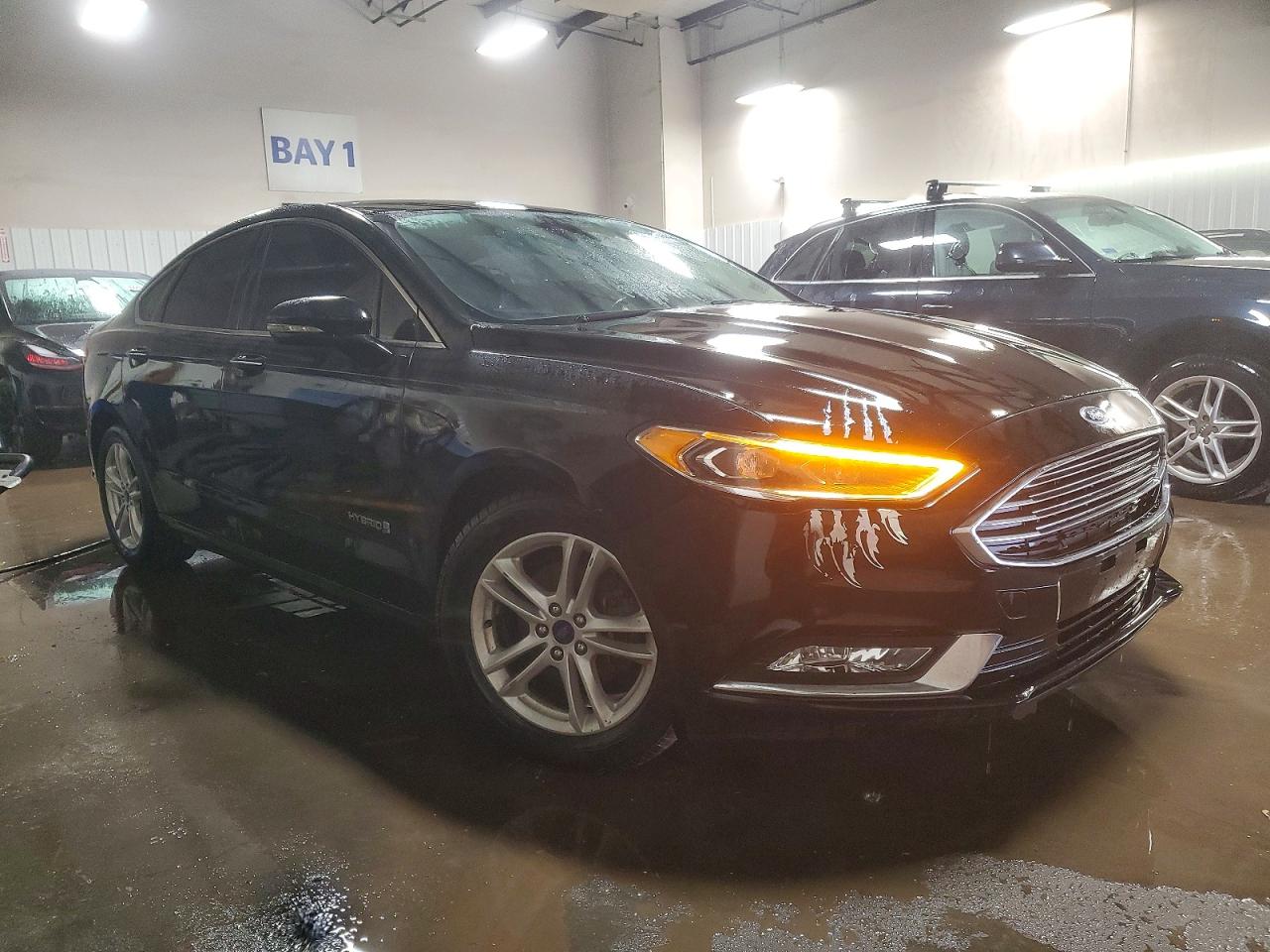 2018 FORD FUSION SE HYBRID photo 4