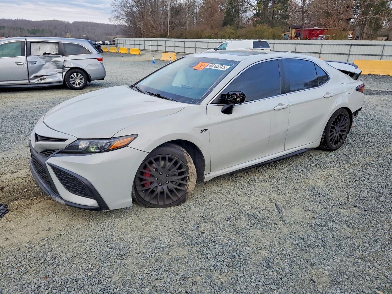2022 TOYOTA CAMRY