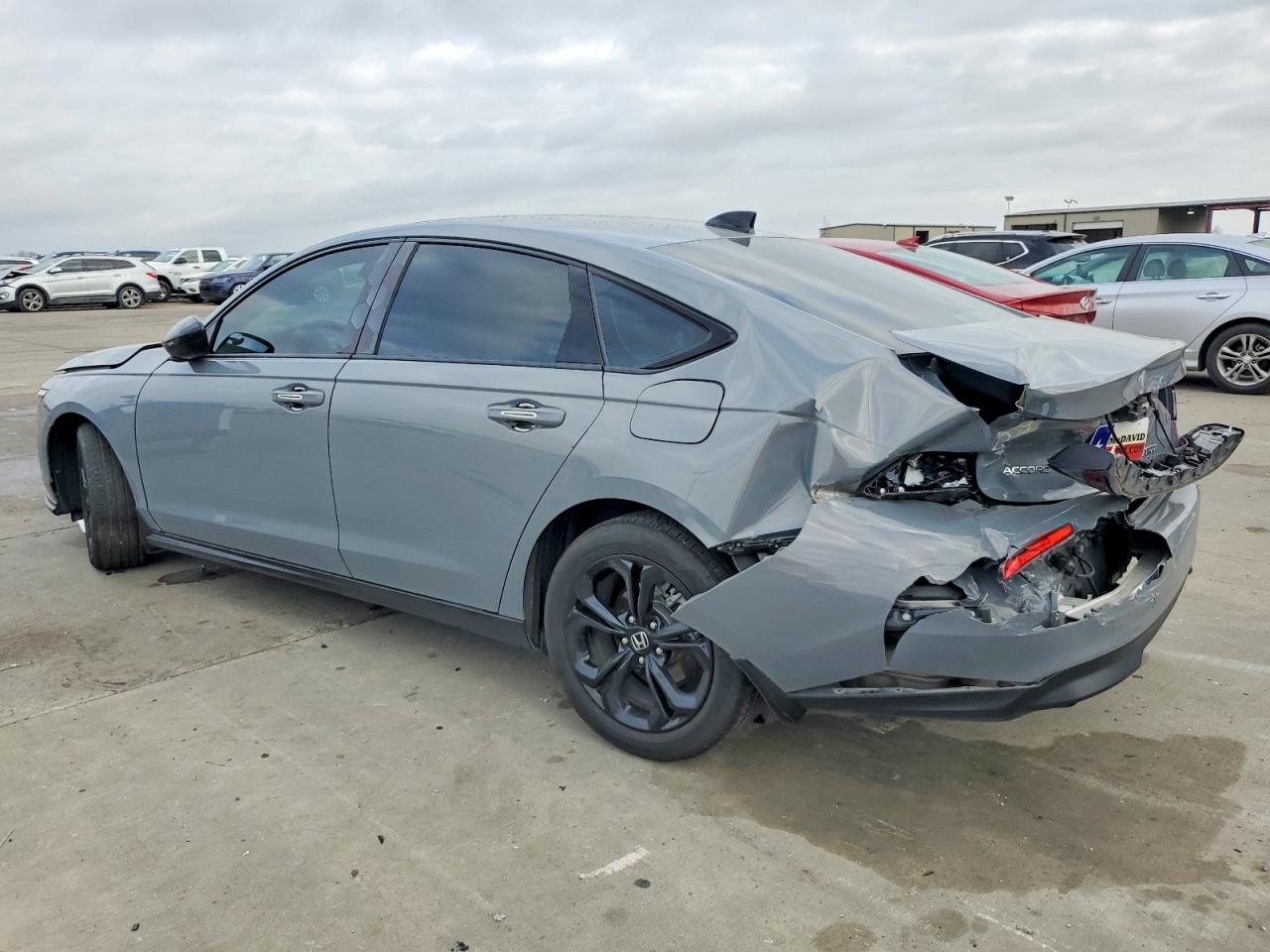 2025 HONDA ACCORD SE photo 2