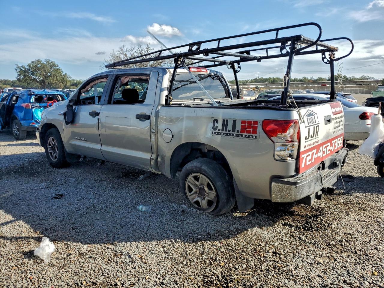 2008 TOYOTA TUNDRA CREWMAX photo 2