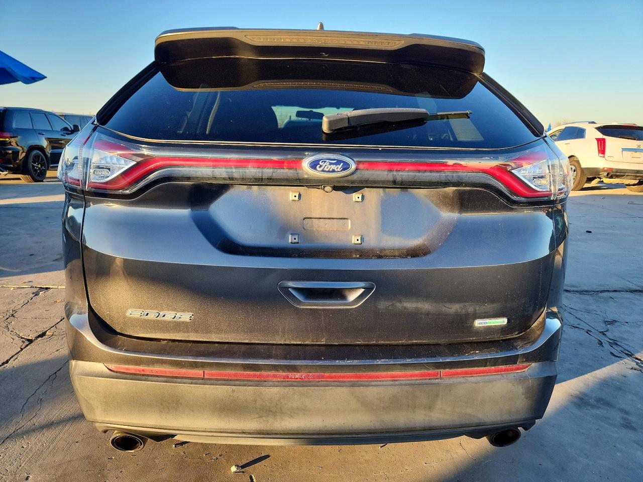 2017 FORD EDGE SE photo 6