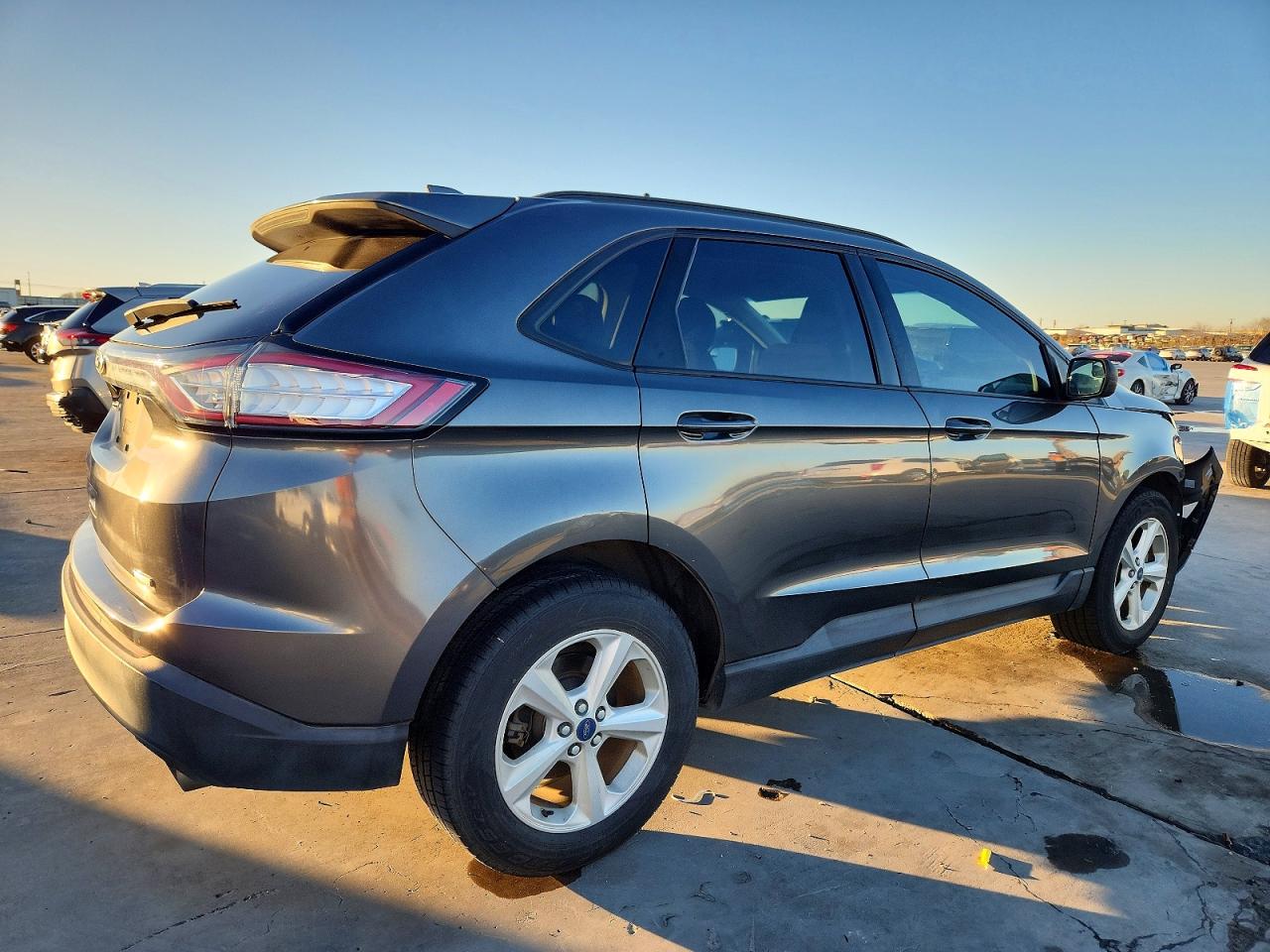 2017 FORD EDGE SE photo 3