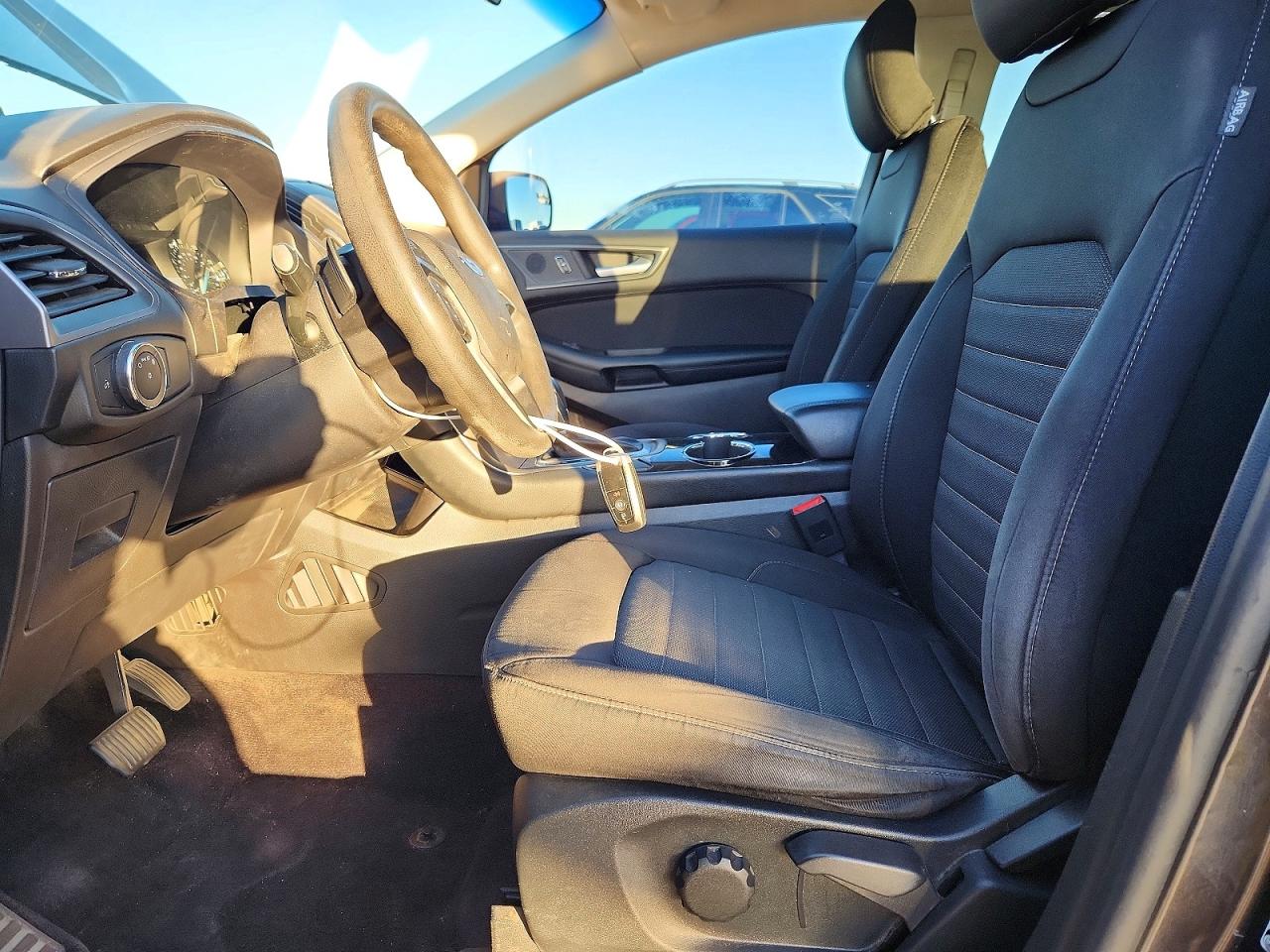 2017 FORD EDGE SE photo 7