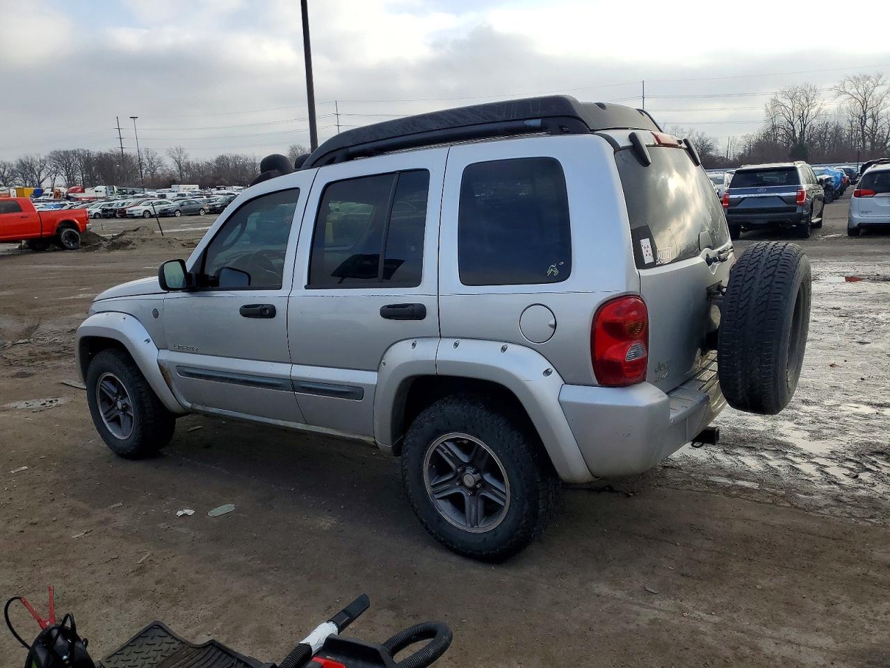 2004 JEEP LIBERTY RENEGADE photo 2