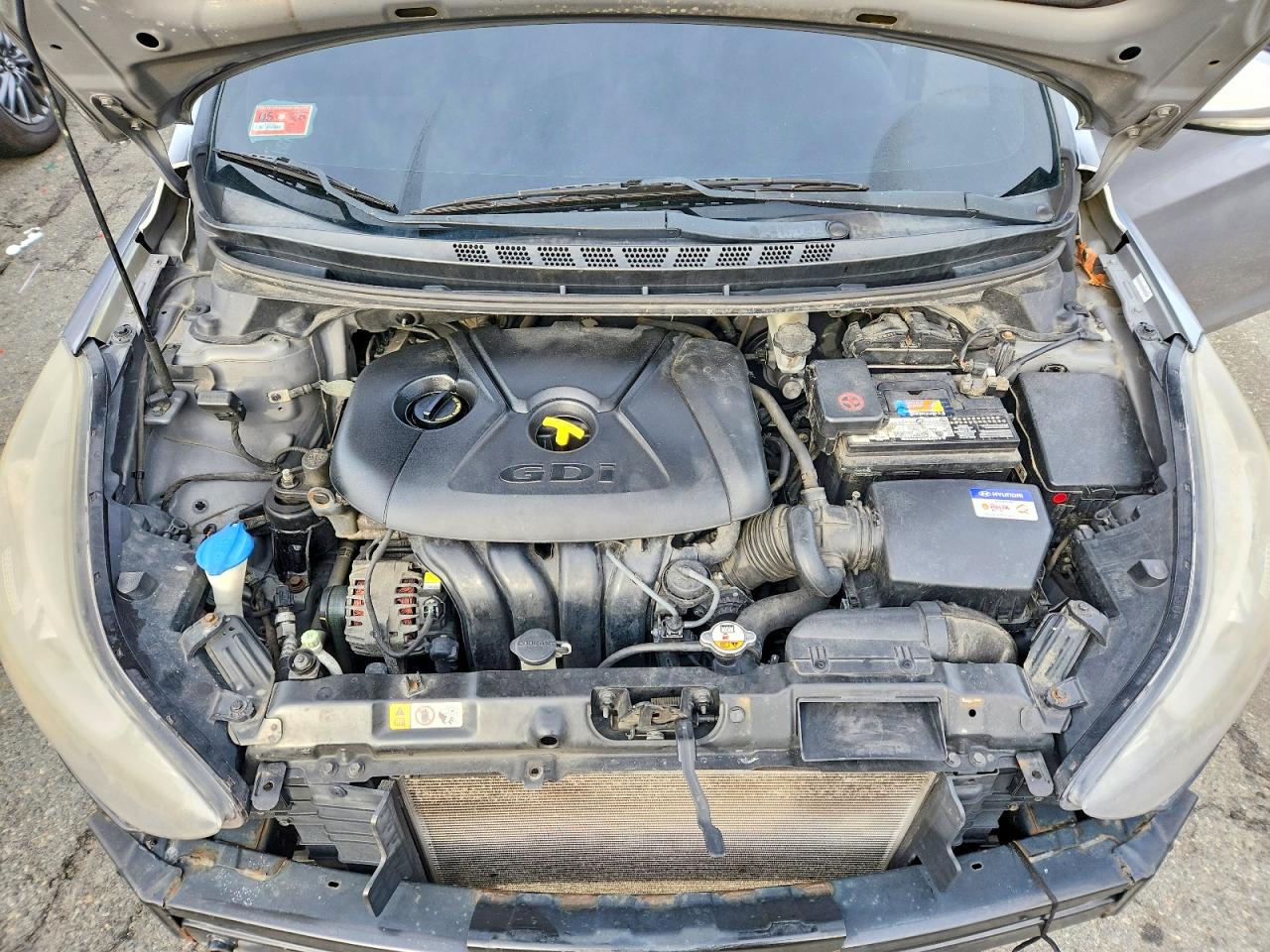 2014 HYUNDAI ELANTRA SE photo 11