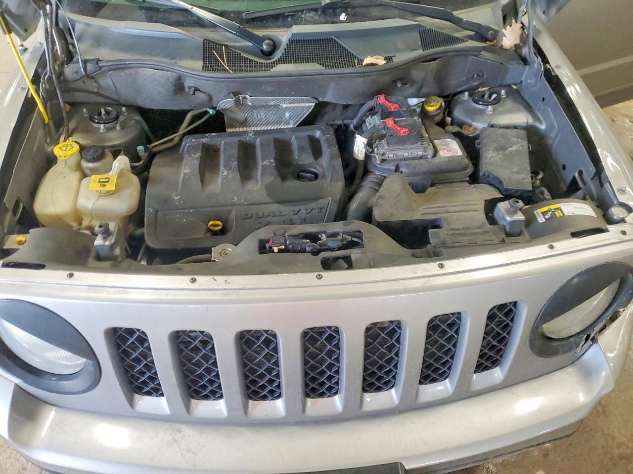2015 JEEP PATRIOT LATITUDE photo 12