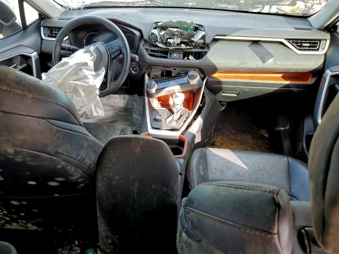 2021 TOYOTA RAV4 ADVENTURE photo 8