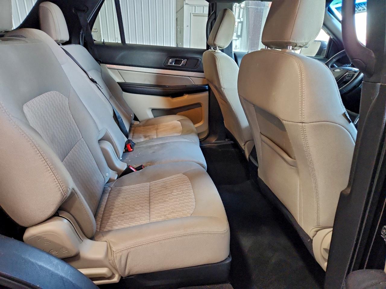2018 FORD EXPLORER photo 11