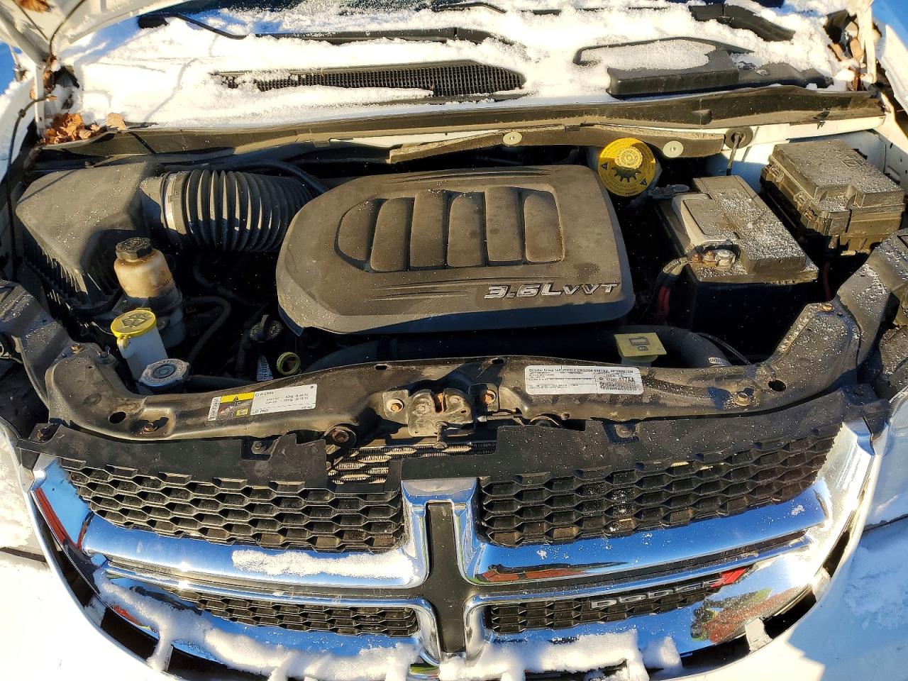 2015 DODGE GRAND CARAVAN SE photo 11
