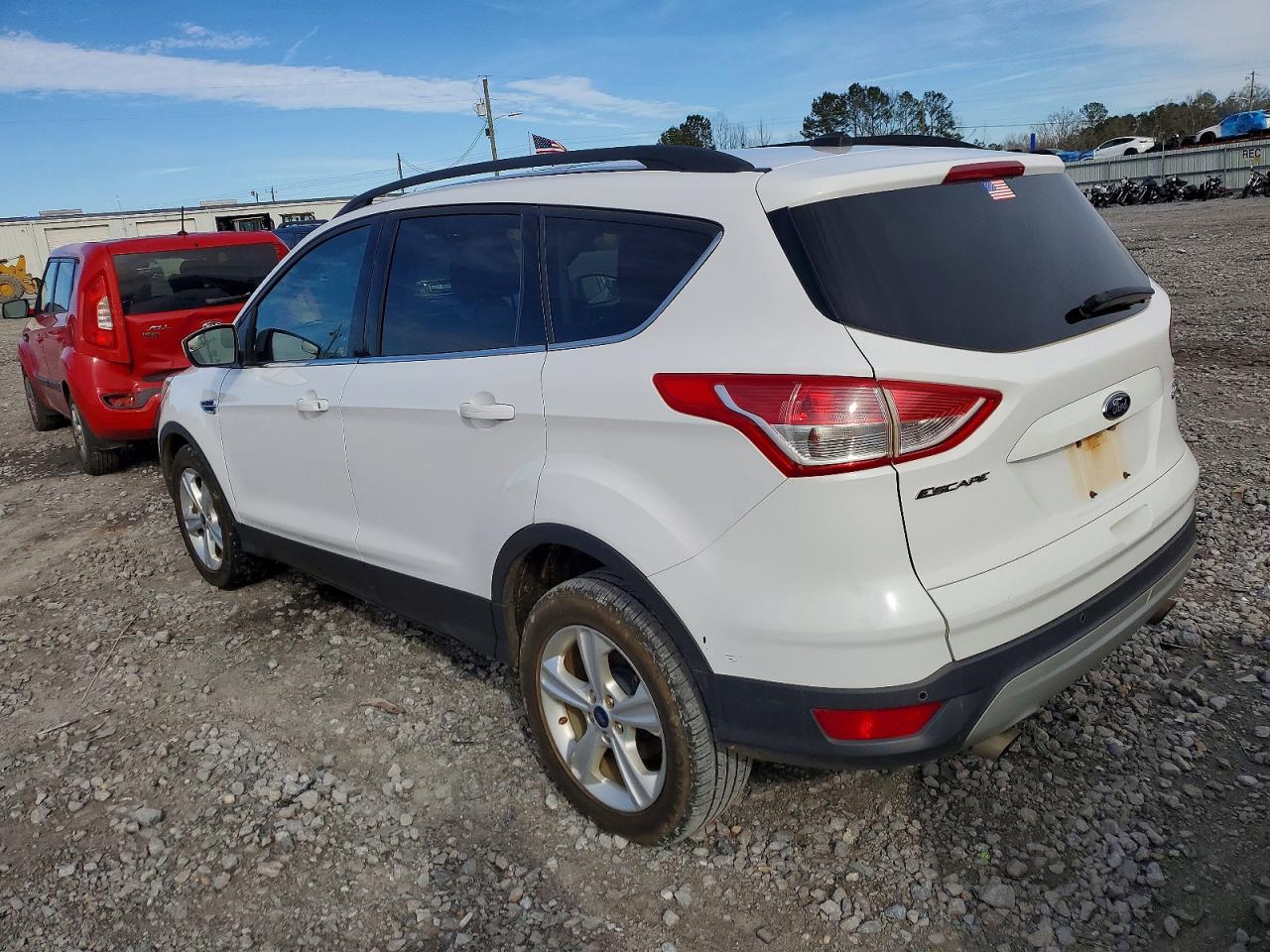 2014 FORD ESCAPE SE photo 2