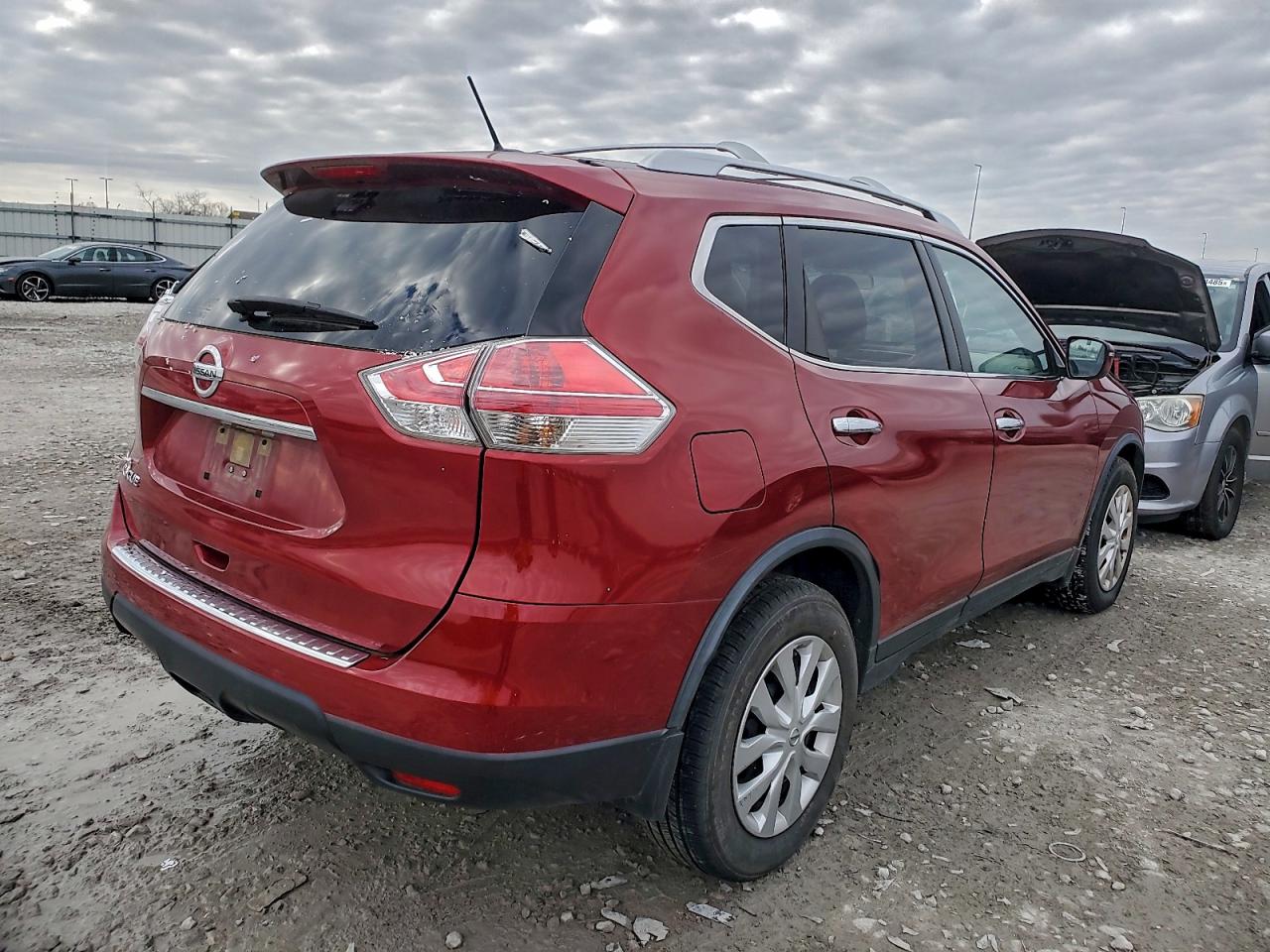 2016 NISSAN ROGUE S photo 3