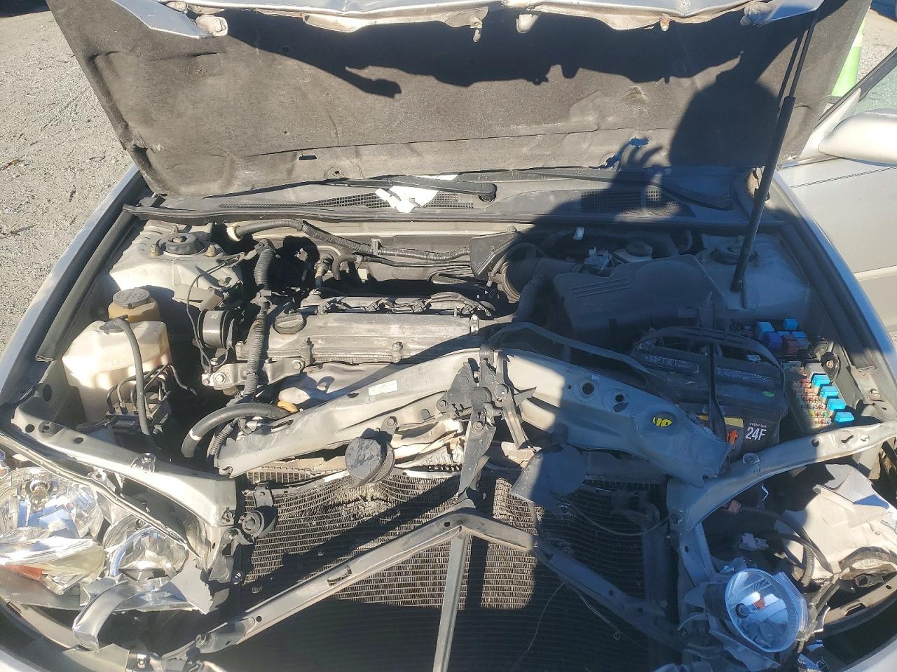 2006 TOYOTA CAMRY LE photo 11