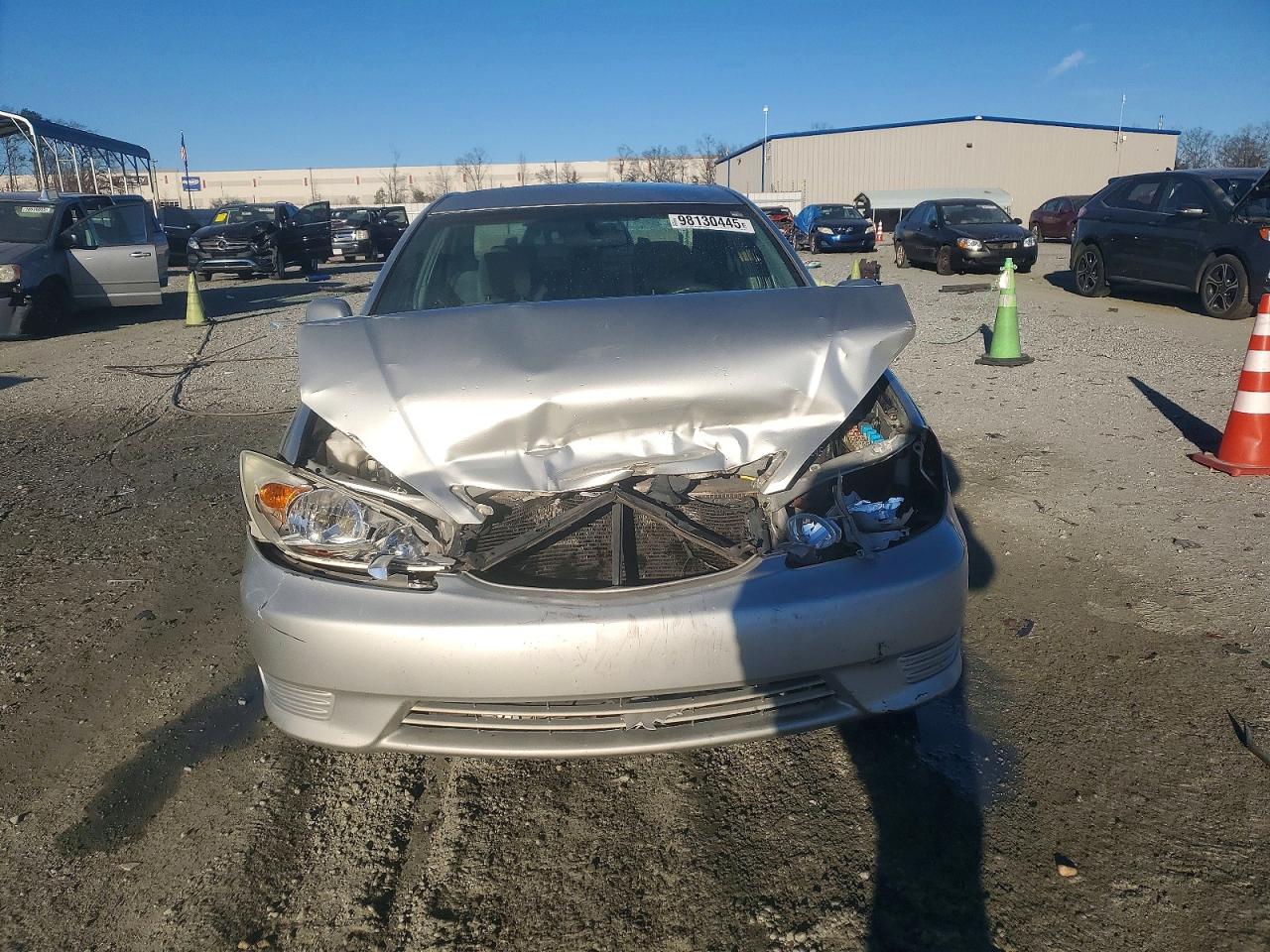 2006 TOYOTA CAMRY LE photo 5
