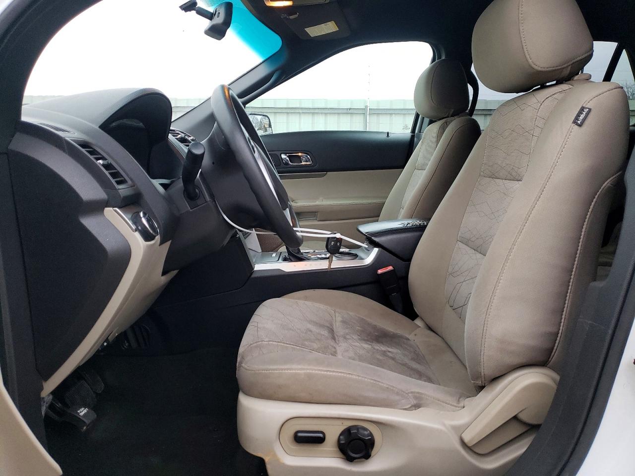 2015 FORD EXPLORER photo 7