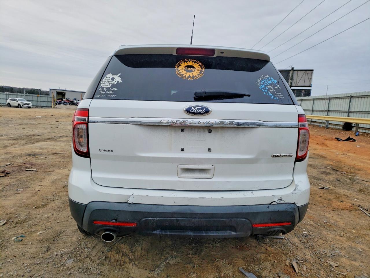 2015 FORD EXPLORER photo 6