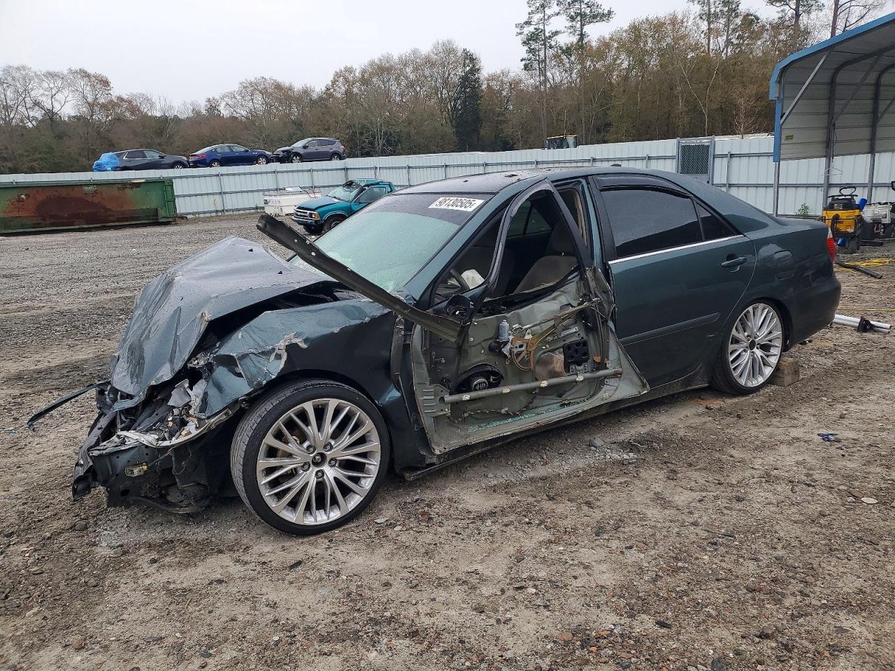 2004 TOYOTA CAMRY