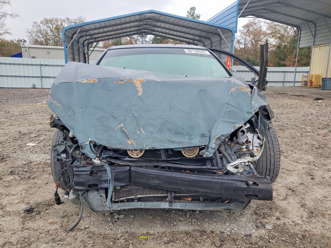 2004 TOYOTA CAMRY LE photo 5