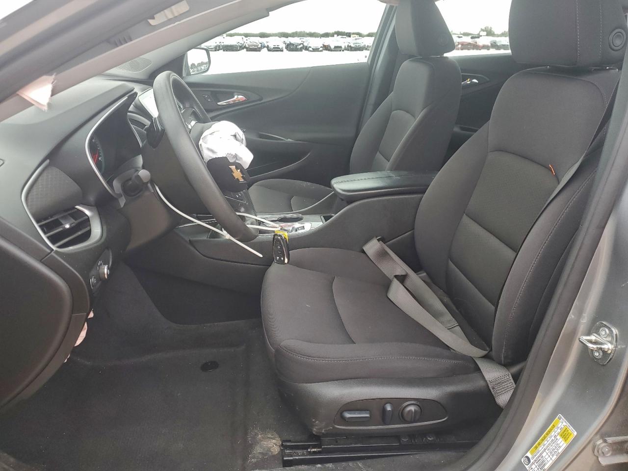 2024 CHEVROLET MALIBU LT photo 7