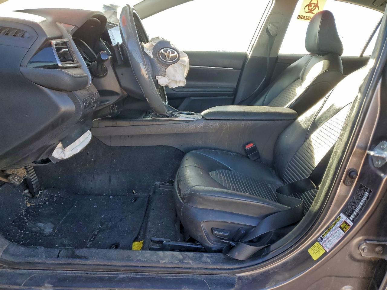 2021 TOYOTA CAMRY SE photo 7