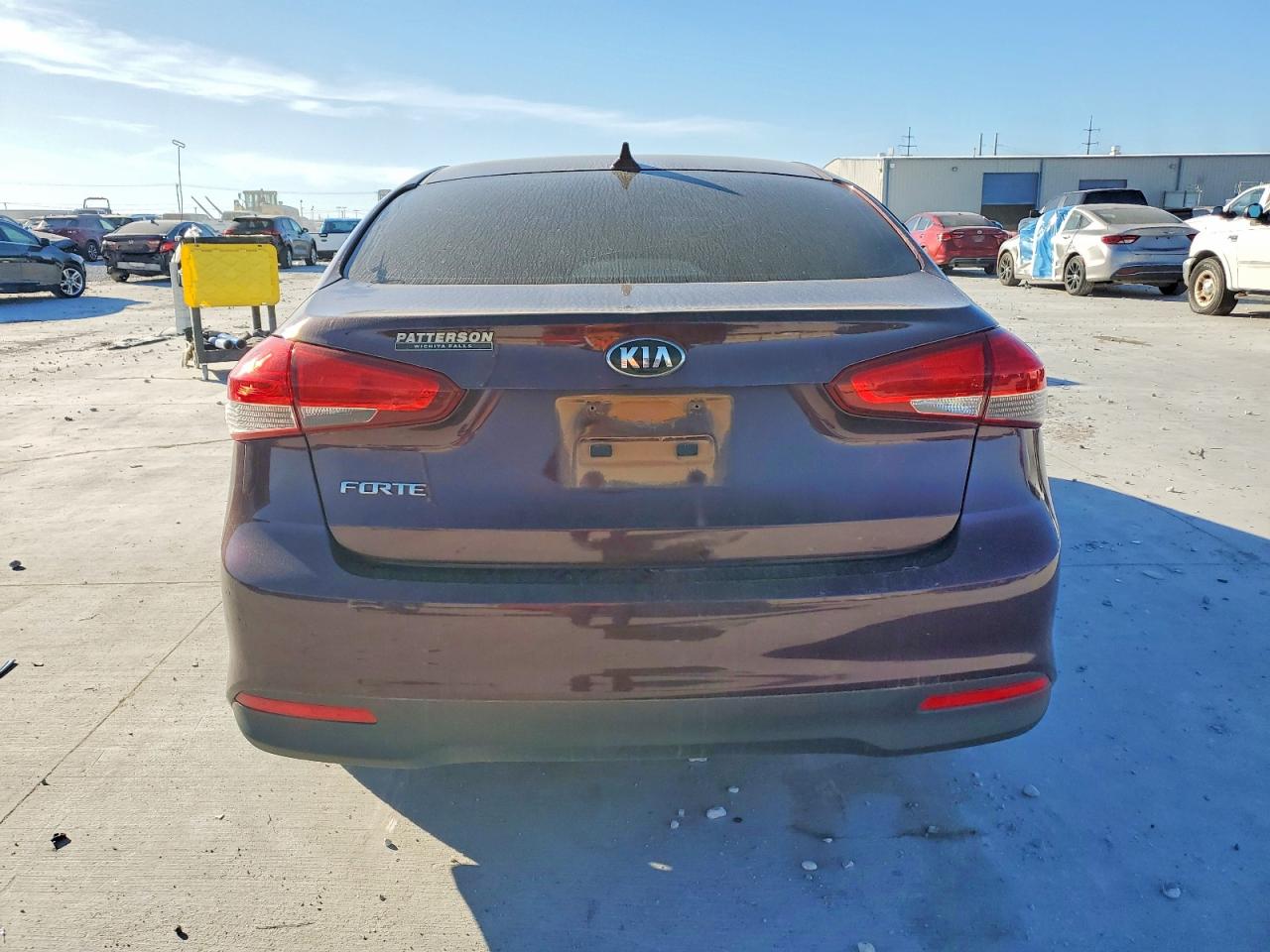 2017 KIA FORTE LX photo 6