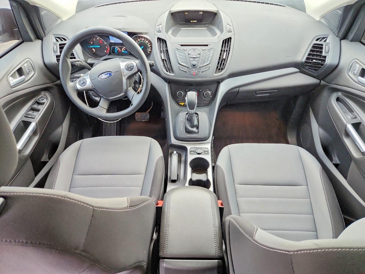 2015 FORD ESCAPE SE photo 8