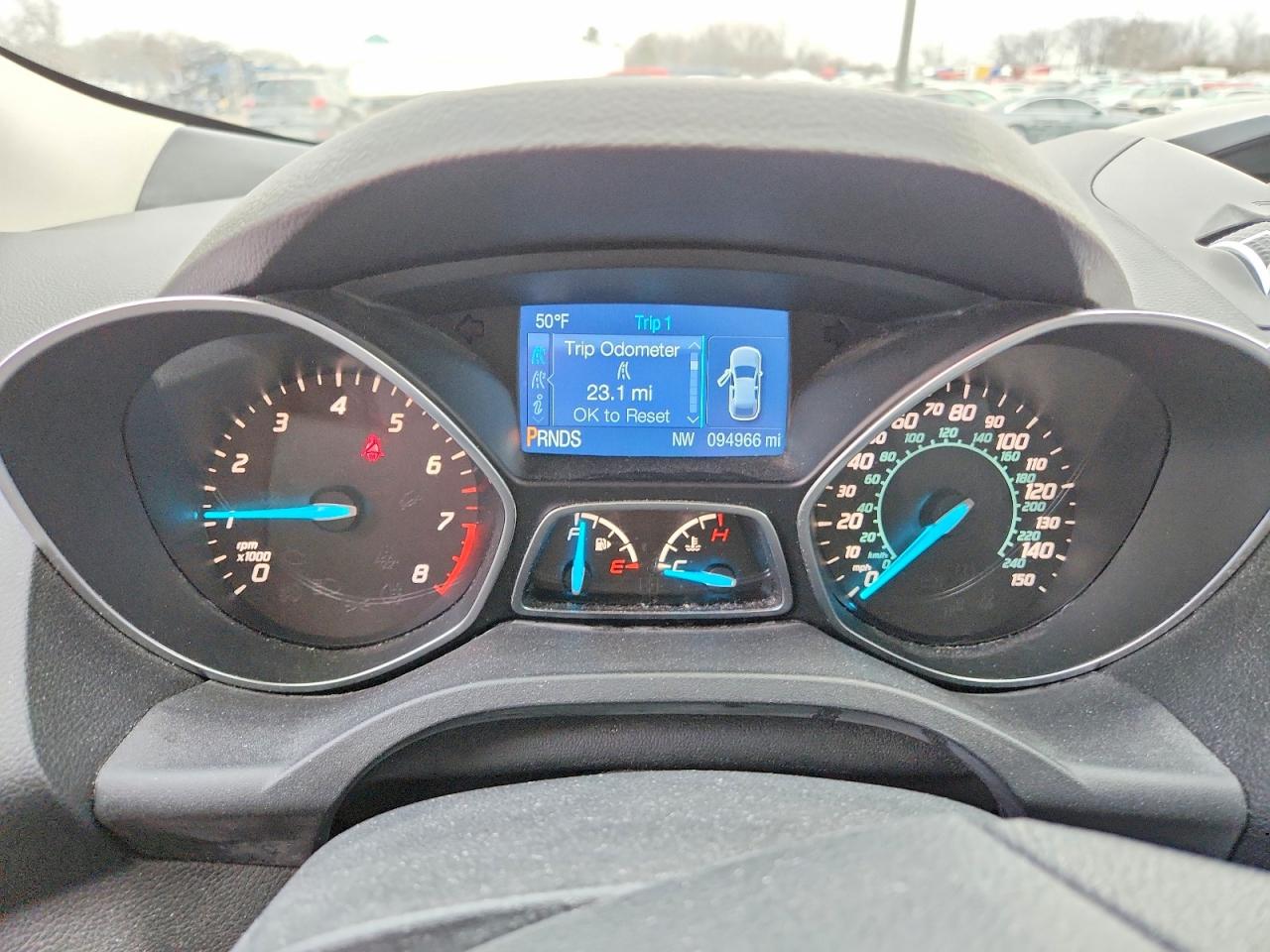 2015 FORD ESCAPE SE photo 9