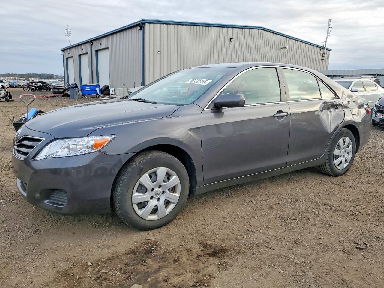 2010 TOYOTA CAMRY