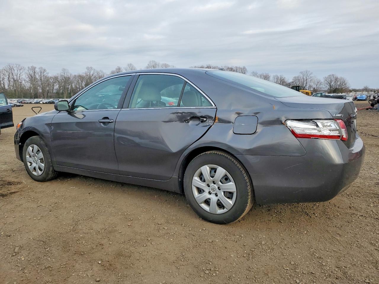 2010 TOYOTA CAMRY BASE photo 2