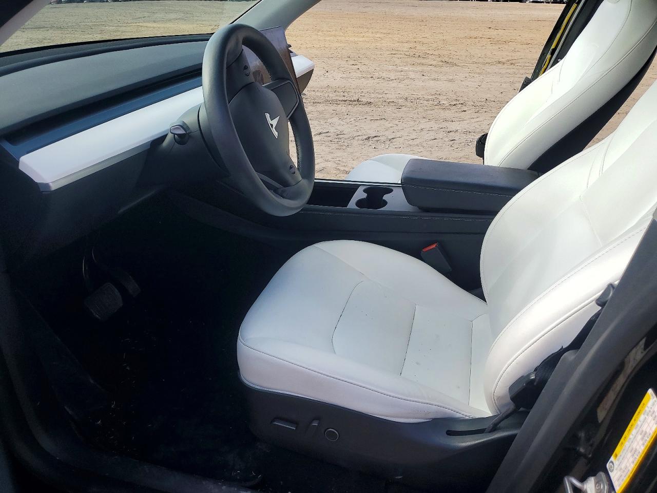 2021 TESLA MODEL Y photo 7