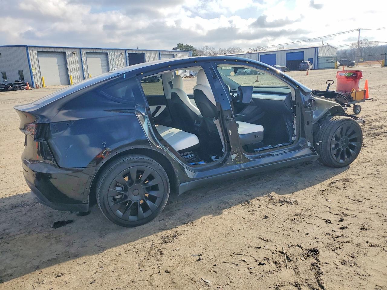 2021 TESLA MODEL Y photo 3