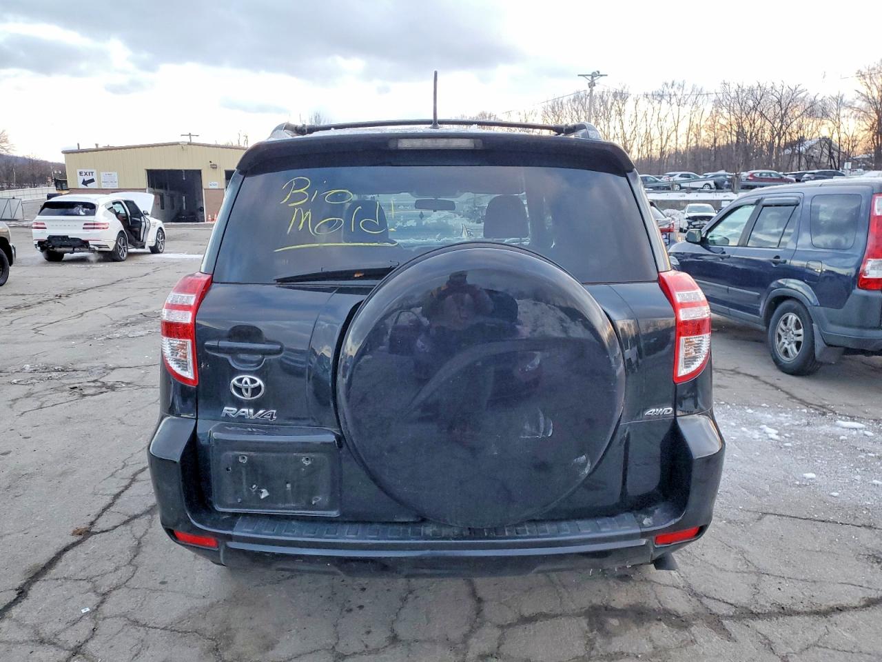 2012 TOYOTA RAV4 photo 6