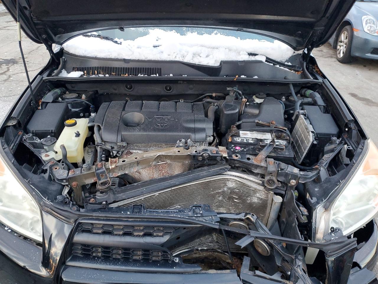 2012 TOYOTA RAV4 photo 12