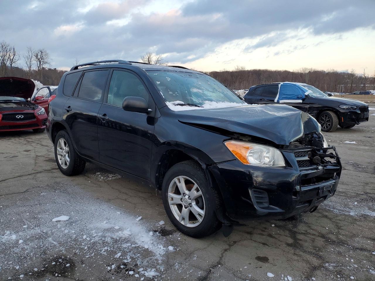 2012 TOYOTA RAV4 photo 4