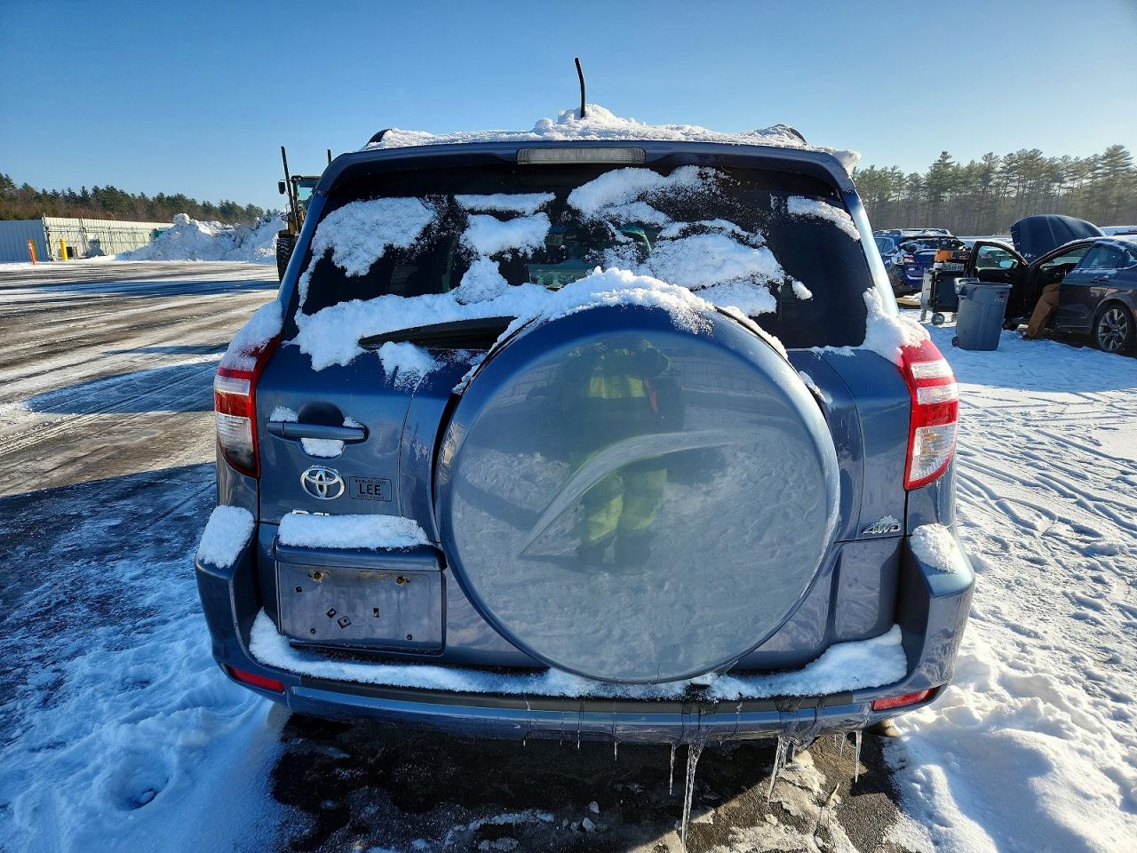 2012 TOYOTA RAV4 photo 6