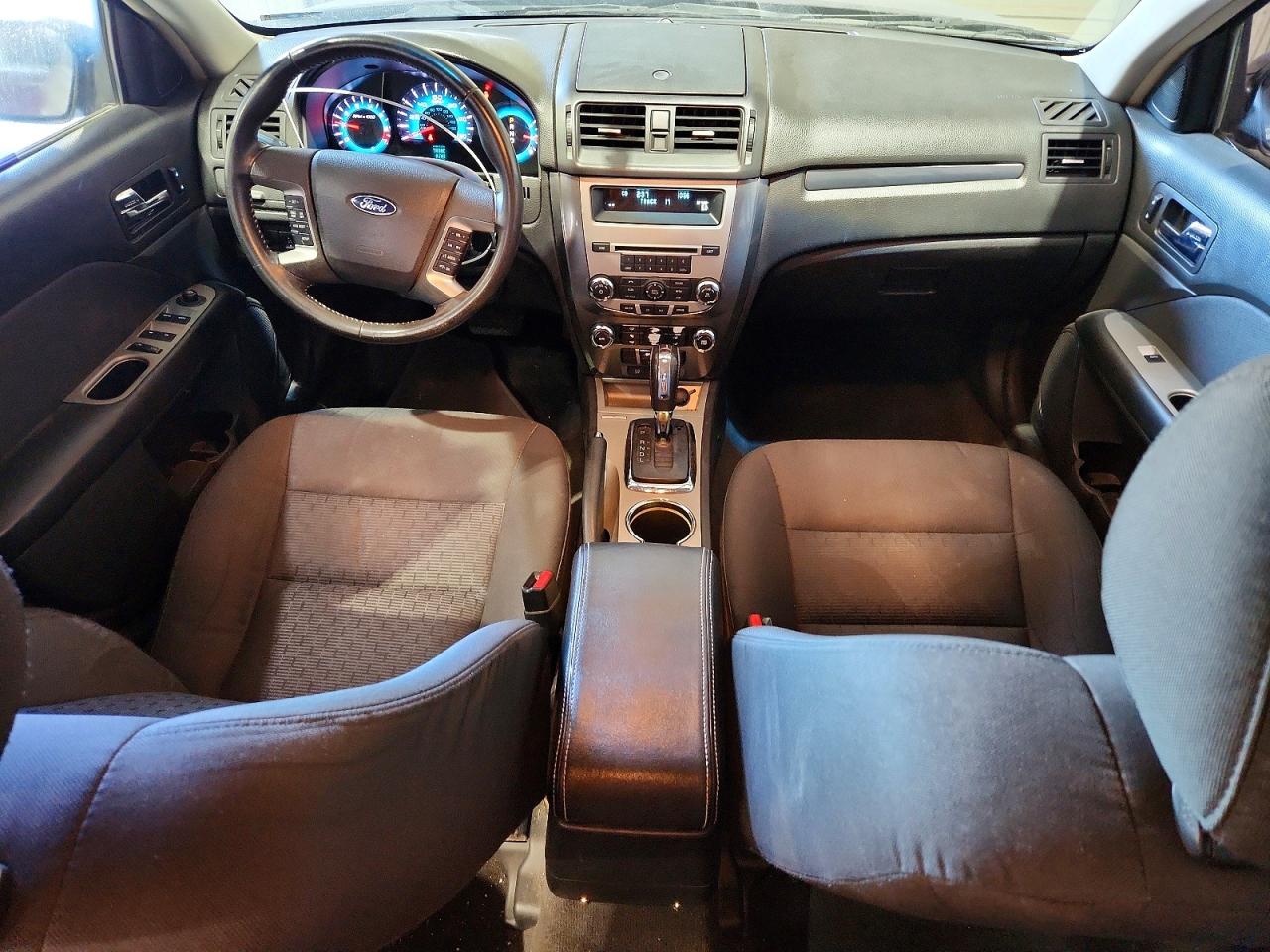 2011 FORD FUSION SEL photo 29