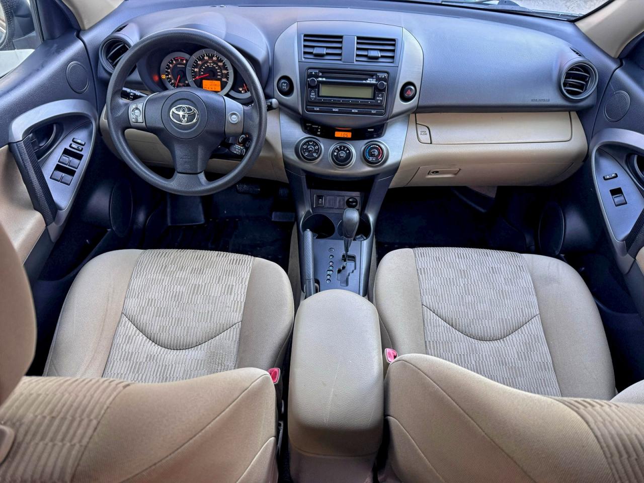 2012 TOYOTA RAV4 photo 9
