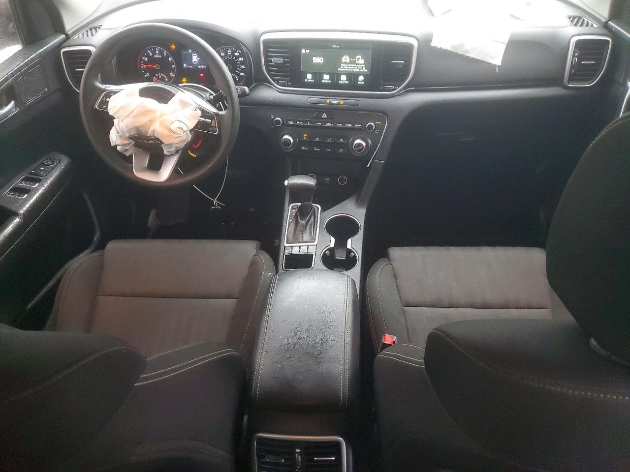 2021 KIA SPORTAGE LX photo 8