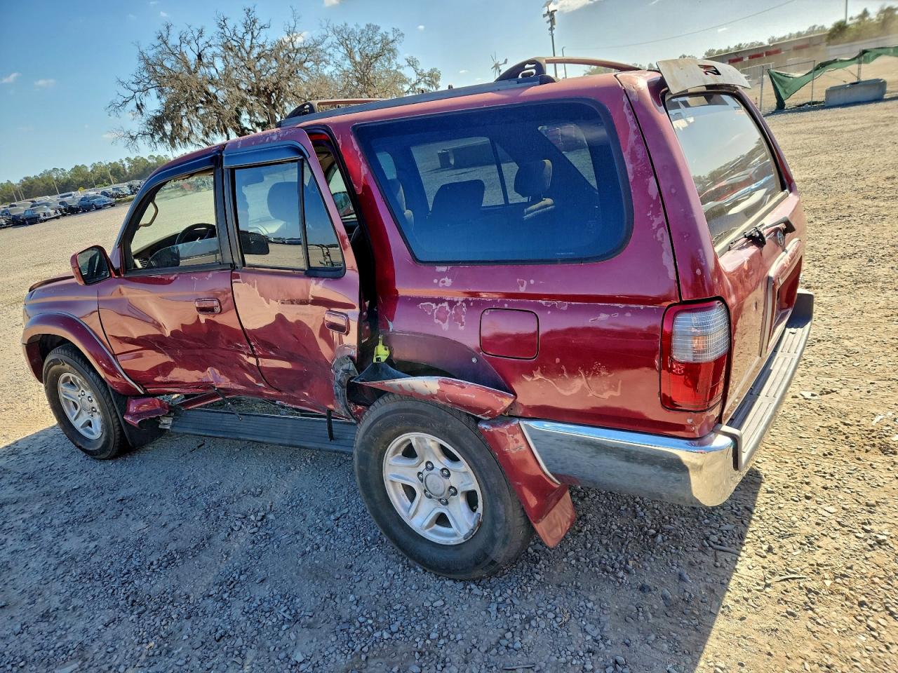 2001 TOYOTA 4RUNNER SR5 photo 2