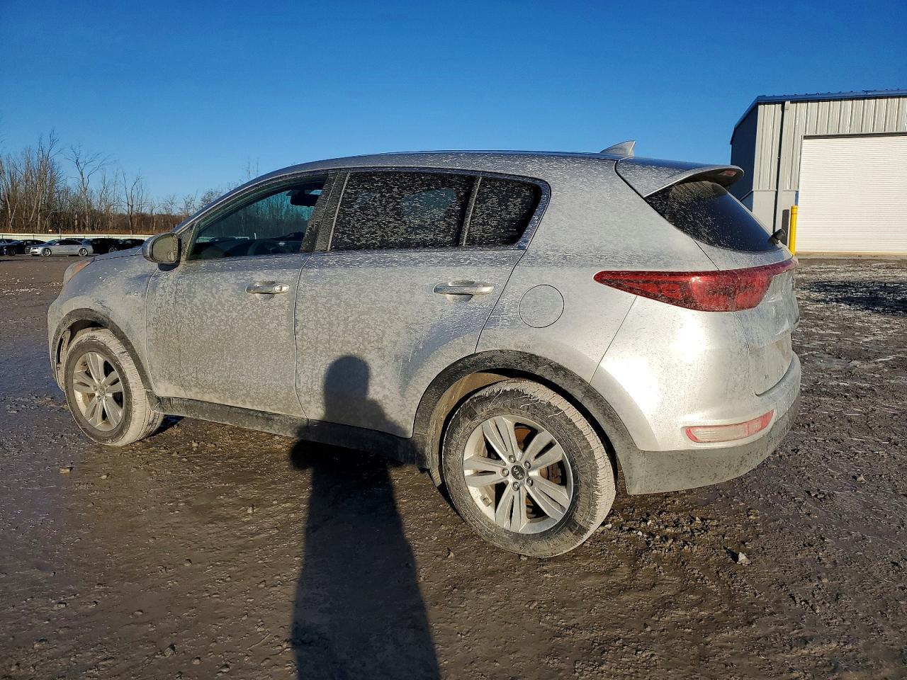 2017 KIA SPORTAGE LX photo 2