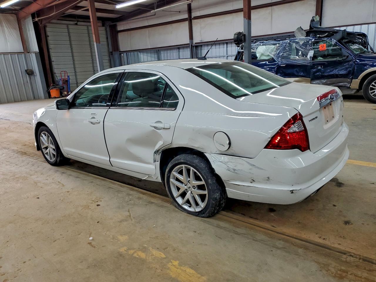 2012 FORD FUSION SEL photo 2