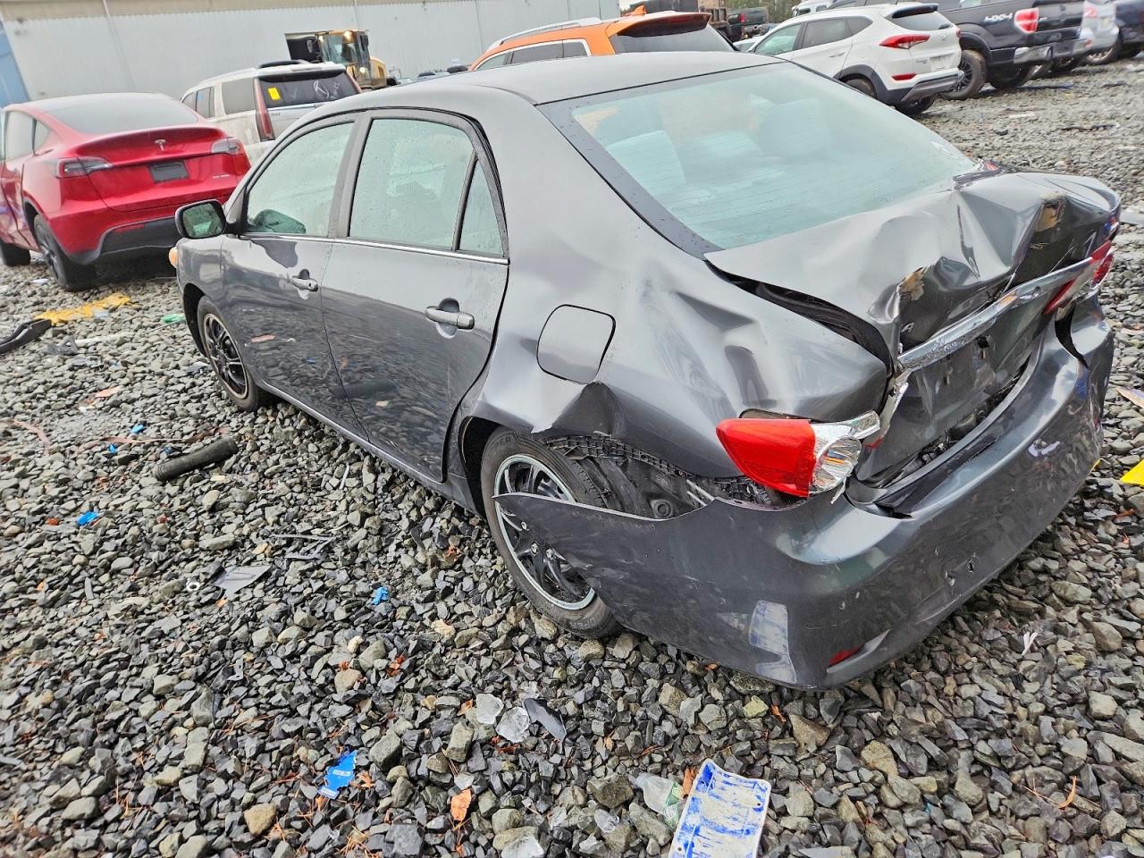 2013 TOYOTA COROLLA BASE photo 2