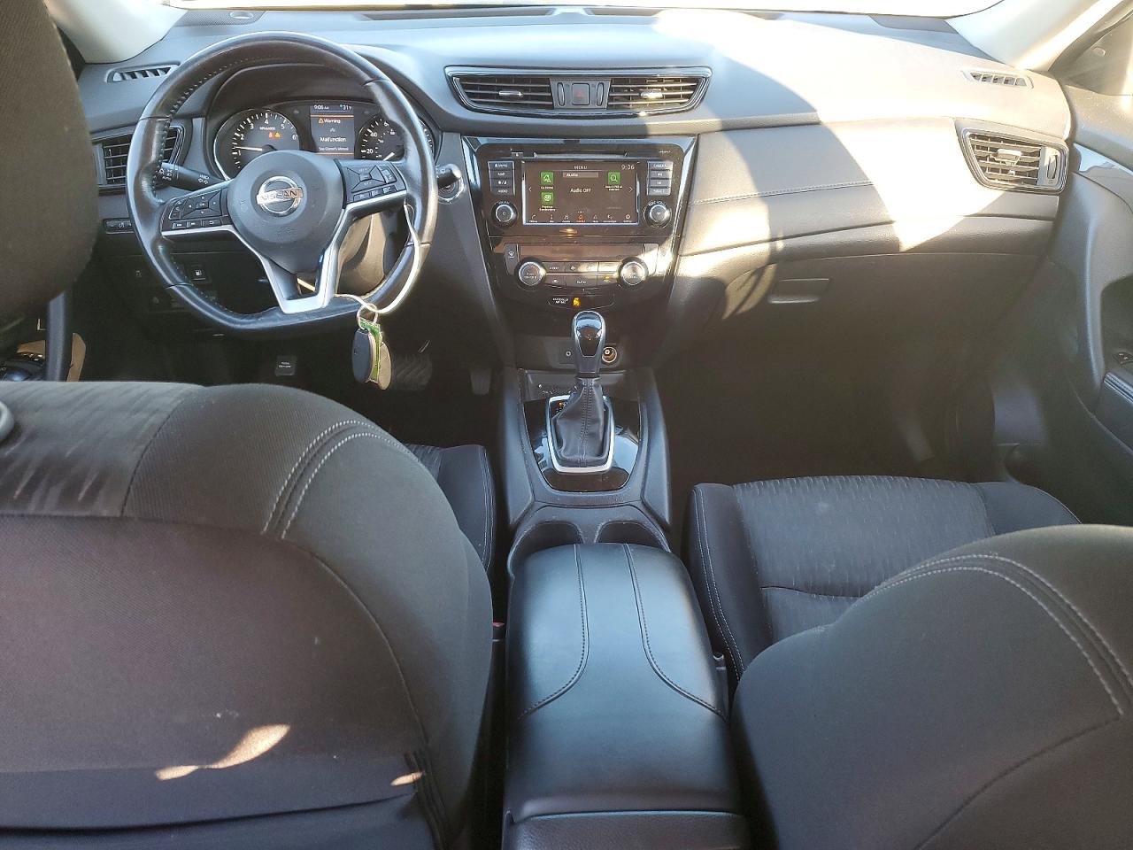 2018 NISSAN ROGUE S photo 15