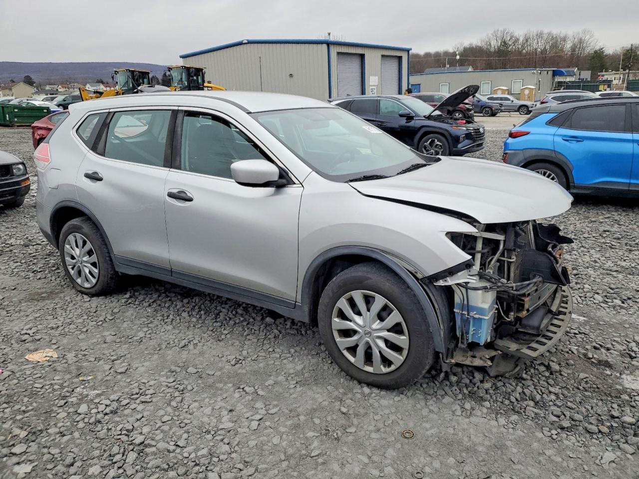 2016 NISSAN ROGUE S photo 4