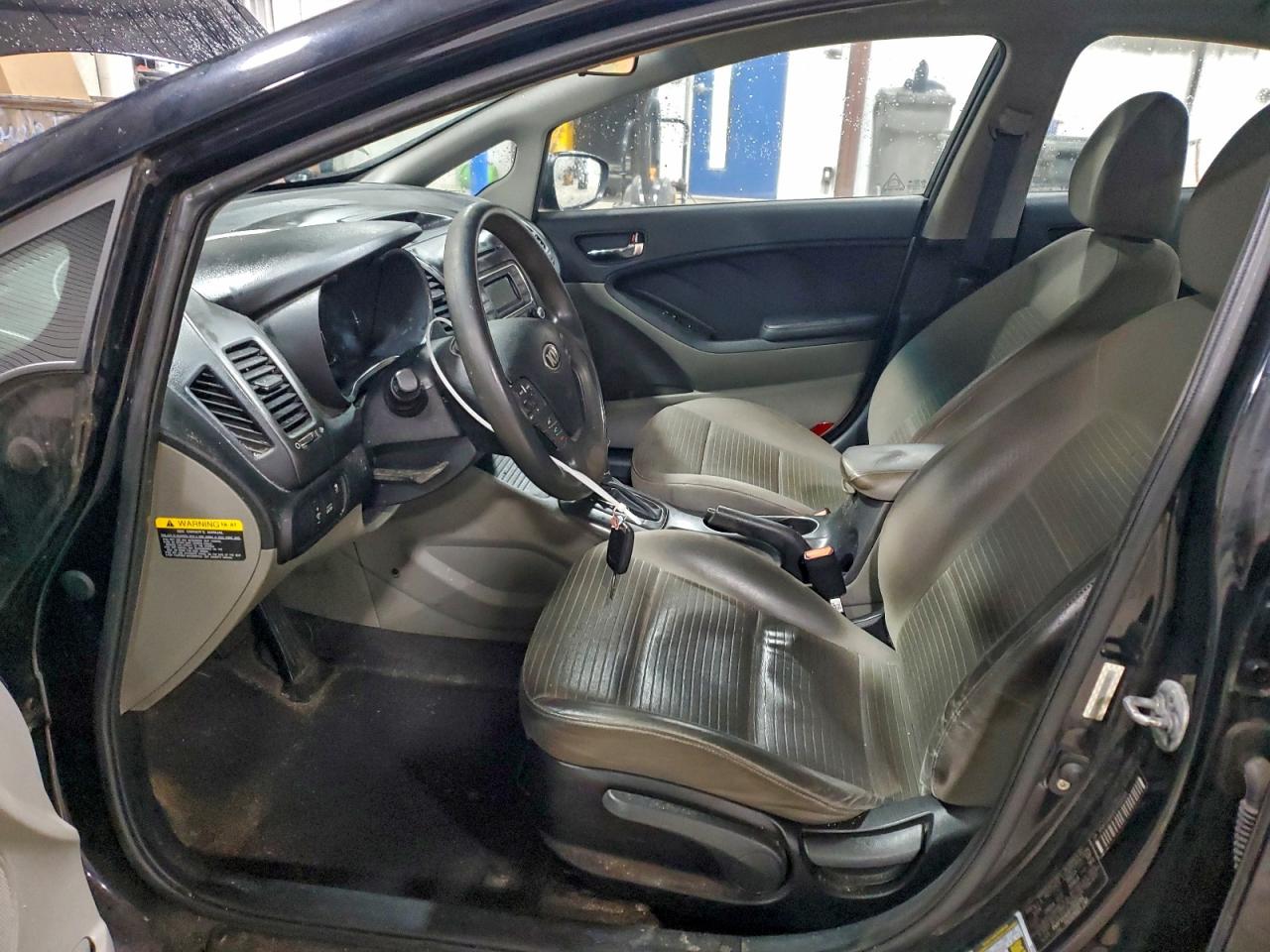 2015 KIA FORTE LX photo 7