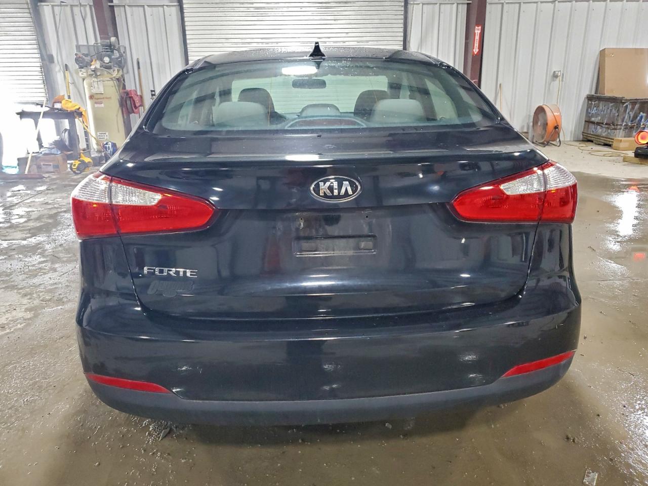 2015 KIA FORTE LX photo 6