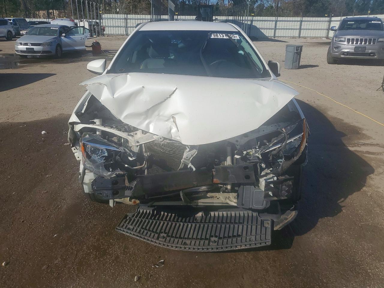 2018 TOYOTA COROLLA L photo 5
