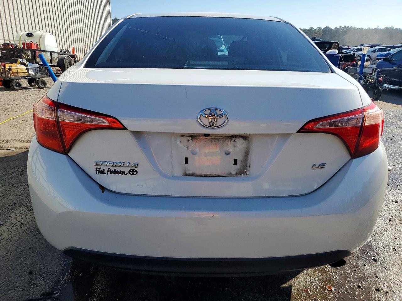 2018 TOYOTA COROLLA L photo 6