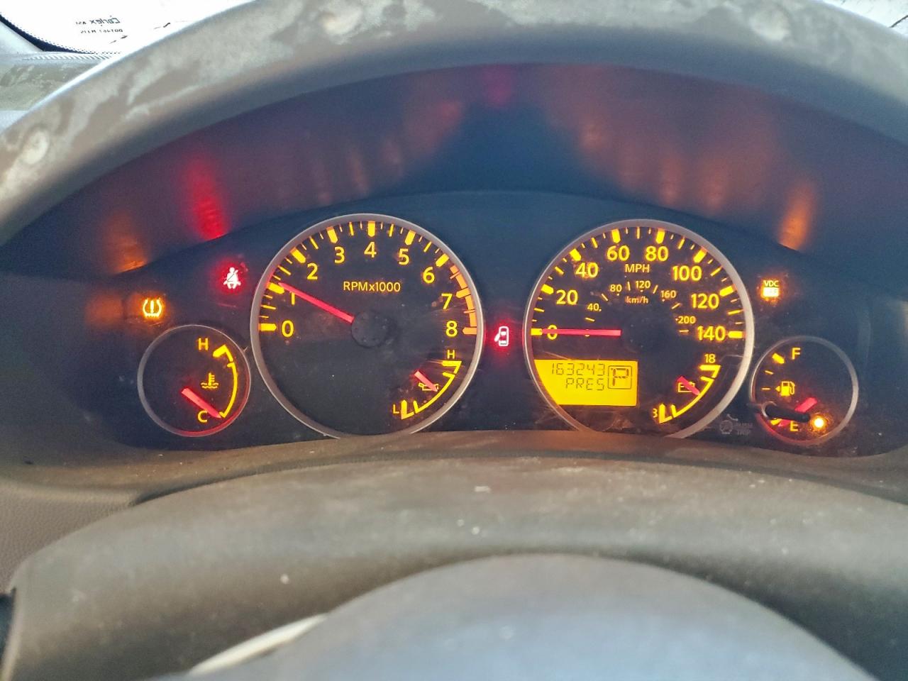 2011 NISSAN FRONTIER S photo 9